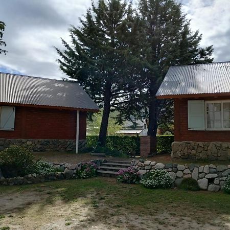 Cabañas Pyracantha Esquel Exterior foto