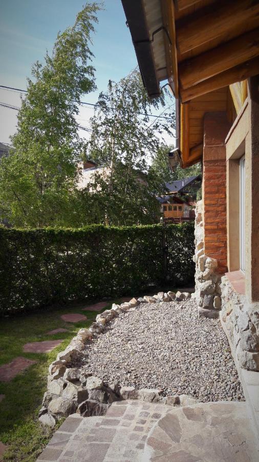 Cabañas Pyracantha Esquel Exterior foto