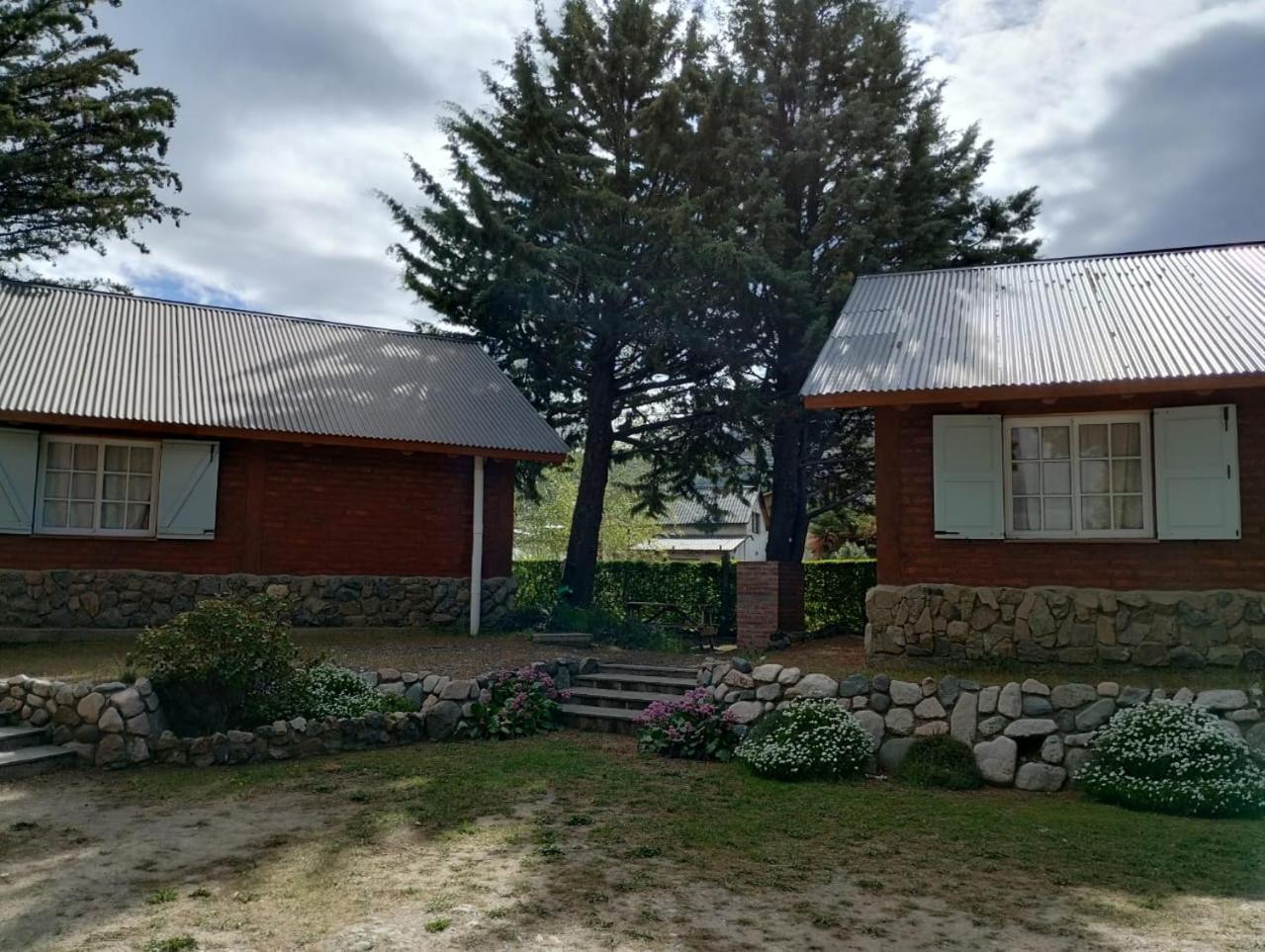 Cabañas Pyracantha Esquel Exterior foto